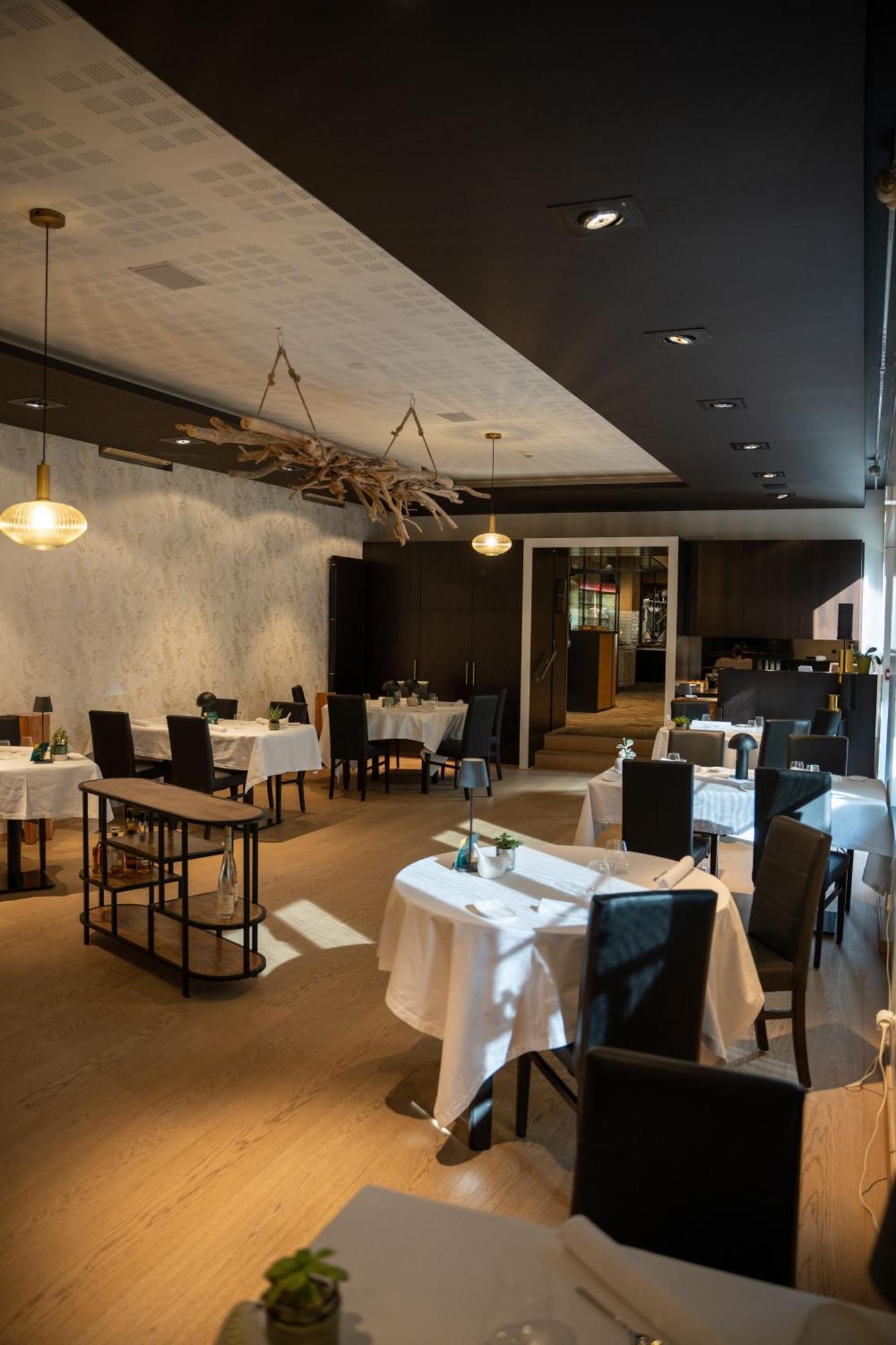 Hôtel Restaurant La Charrue Sand Exterior foto